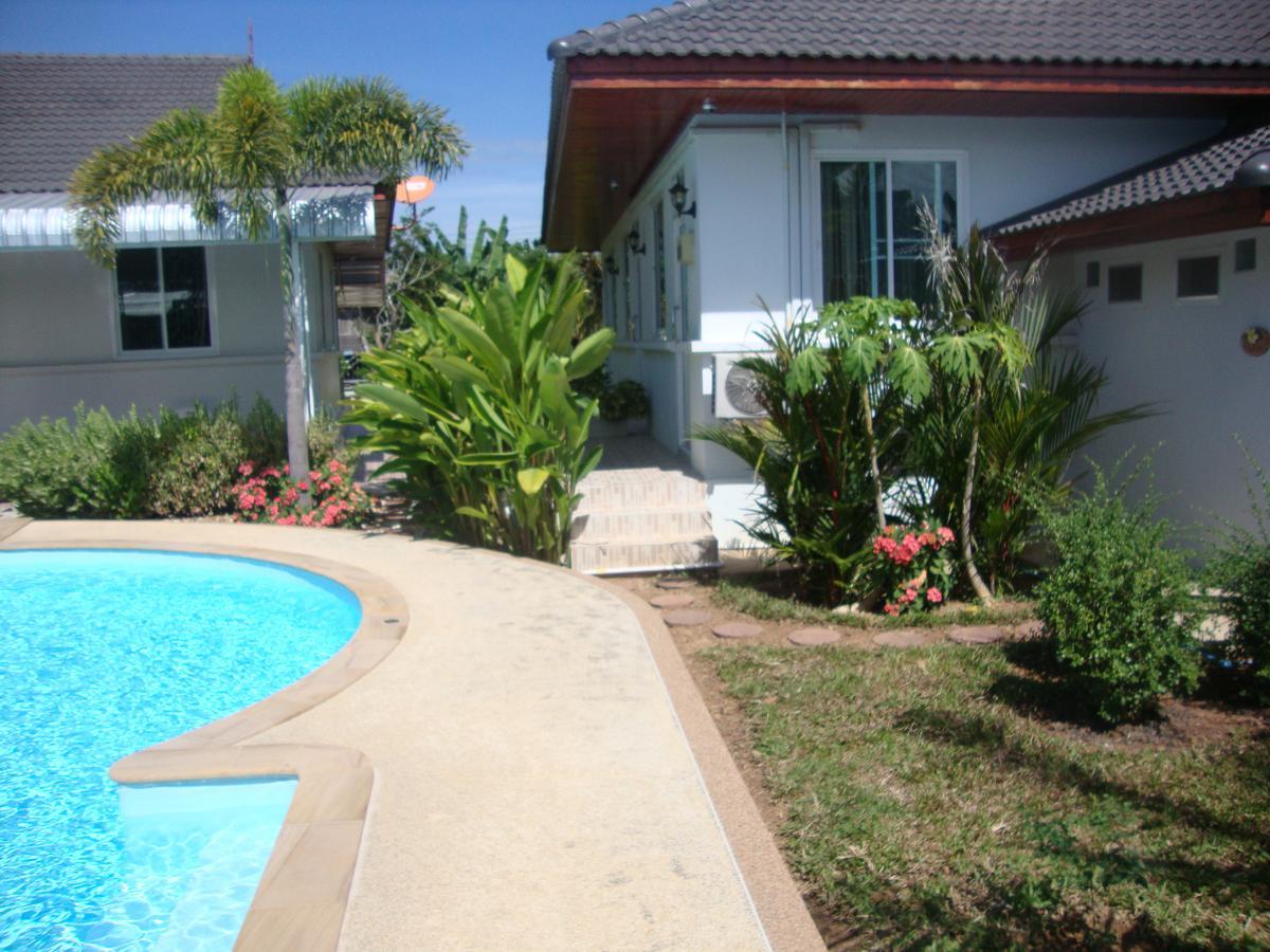 Nuch'S Apple Guest House Si Bun Ruang Exterior photo